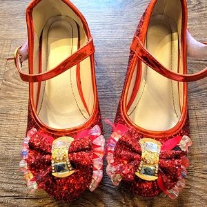 Girls size 9 red bling glam dress shoes with heels and rhinestones